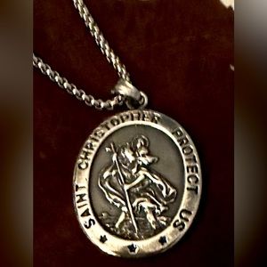 💝Saint Christopher necklace
